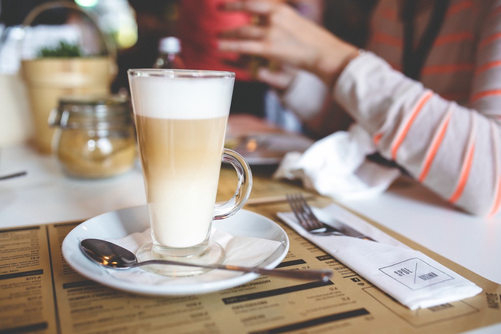 kaboompics.com_Coffee Latte with Frothy Milk in Tall Glass