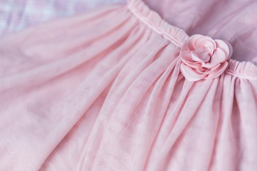 kaboompics-com_closeup-of-female-pink-dress